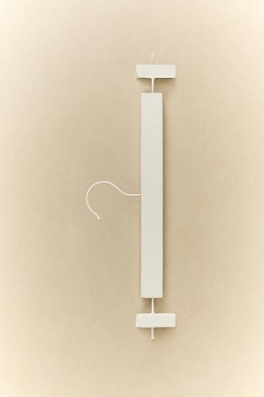 Zara DRVENA VEŠALICA ZA SUKNJU (KOMPLET OD 3 KOMADA) – Bela