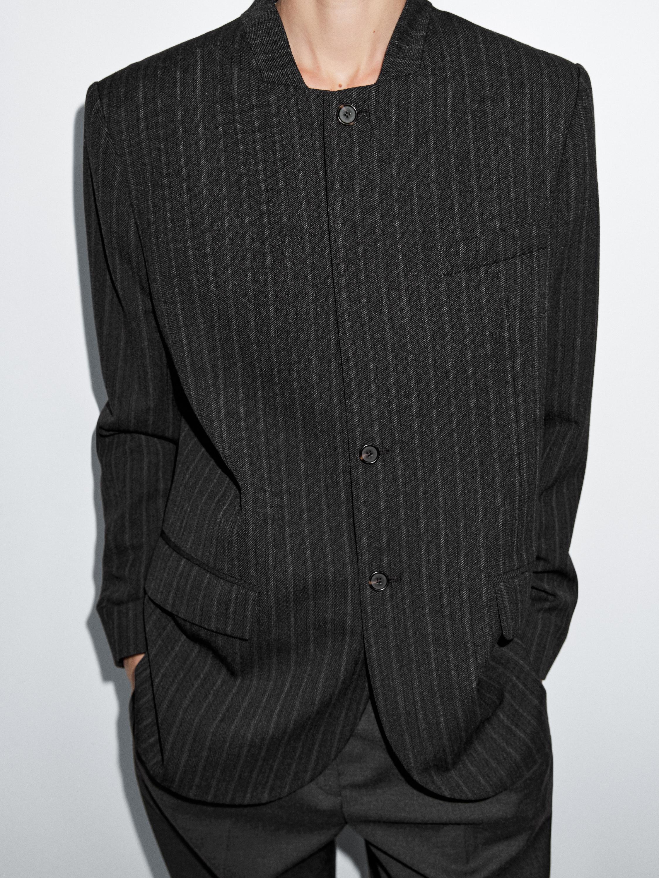 100% wool striped blazer with collar detail