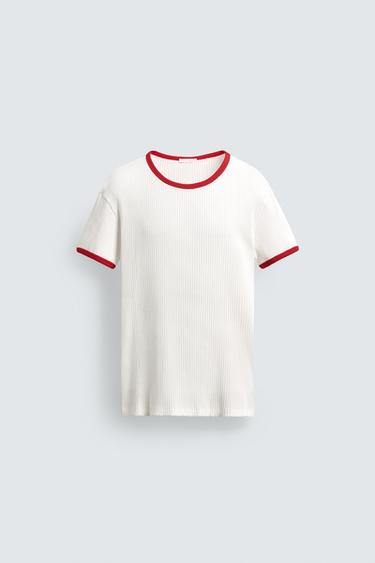 ФУТБОЛКА В РУБЧИК С КОНТРАСТНЫМ ПРИНТОМ — БЕЛЫЙ от Zara
