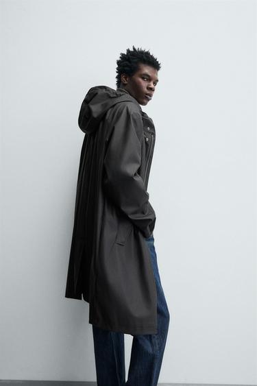 PARKA EFFET GOMME CAPUCHE - Noir de Zara - Image 5