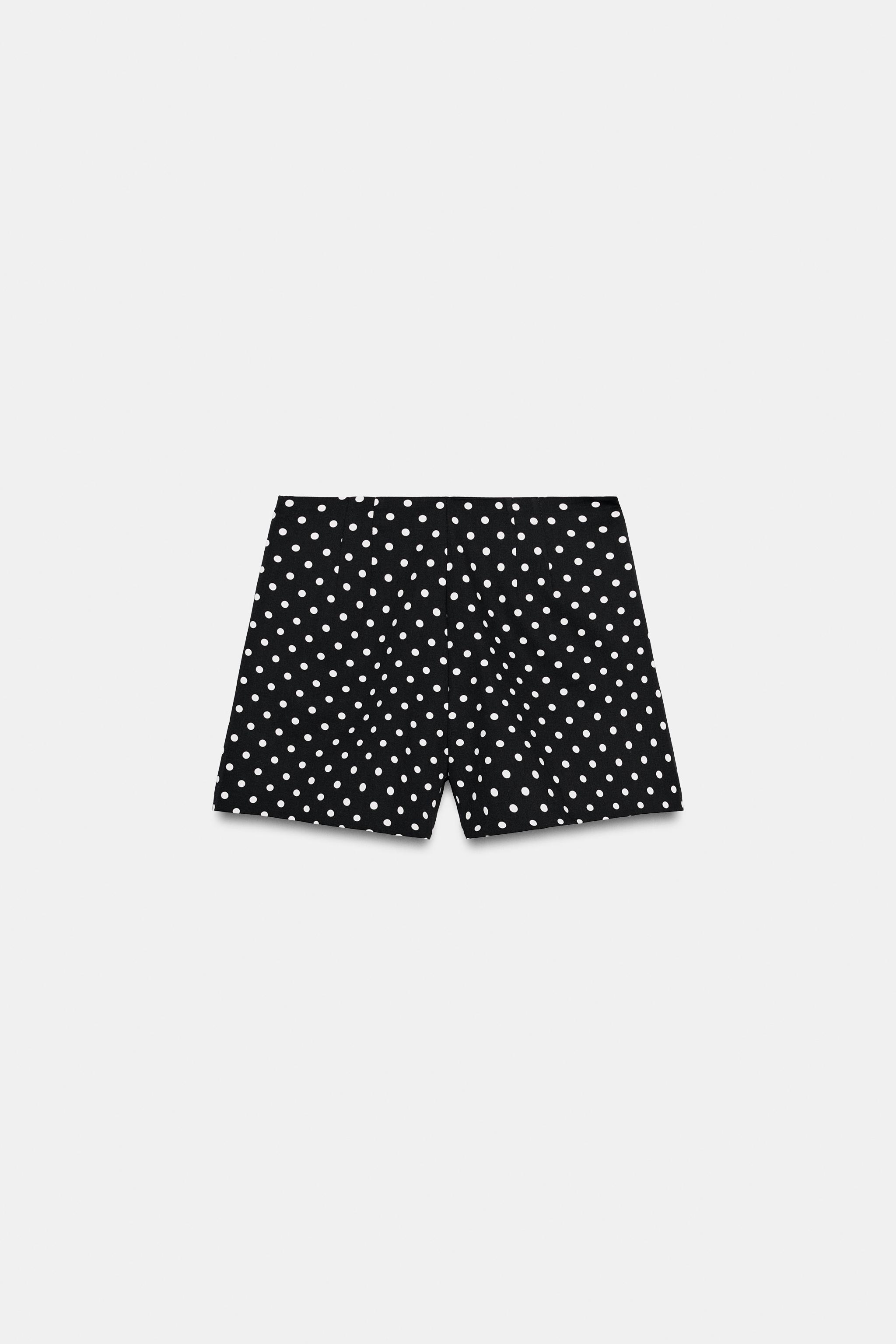 HIGH-WAISTED POLKA DOT SHORTS