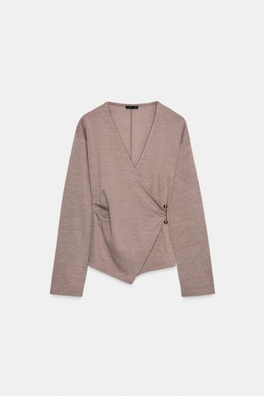 SIDE BROOCH TOP - Light brown by Zara