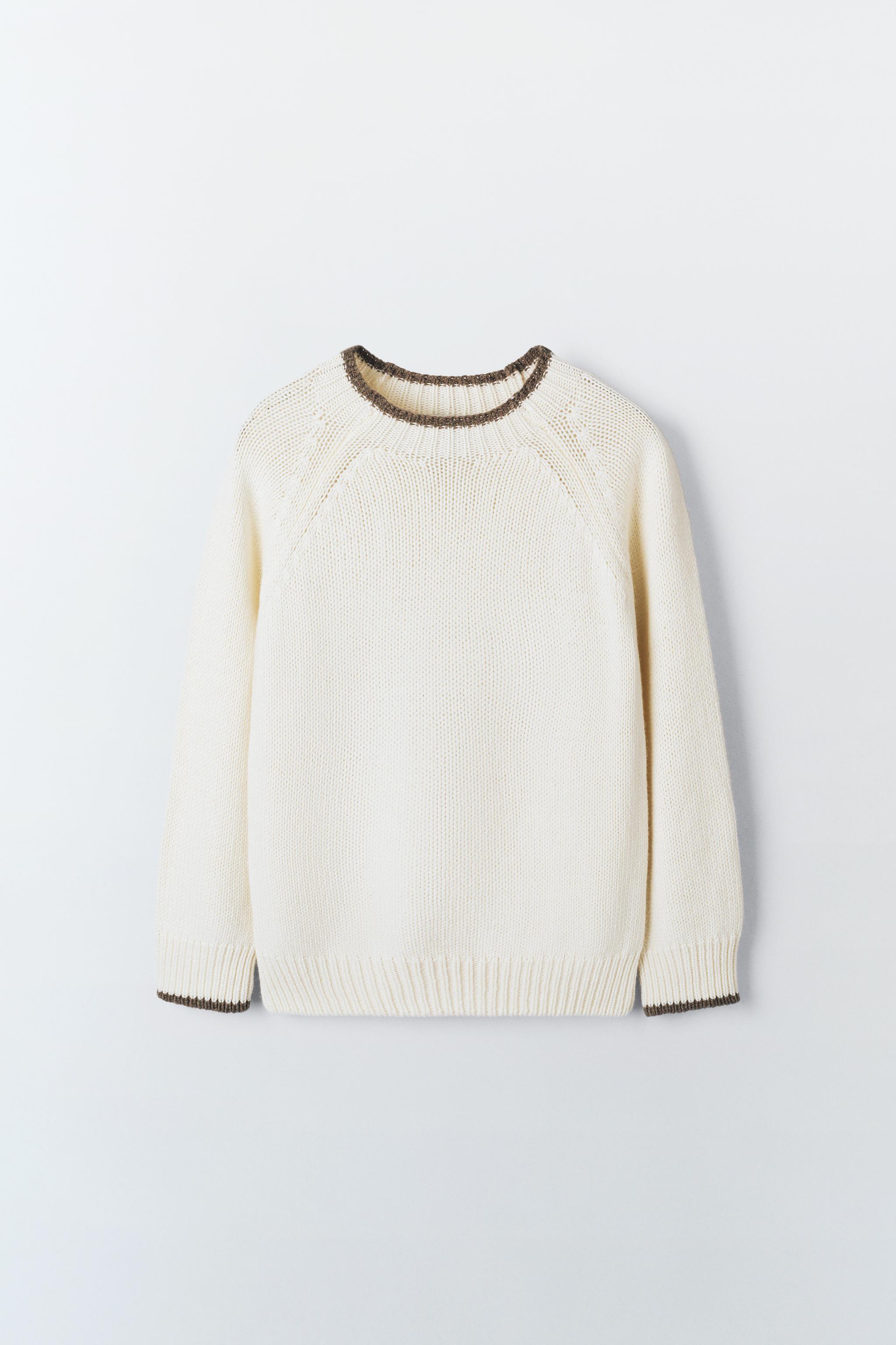 PULL CONTENANT DE LA LAINE LIMITED EDITION