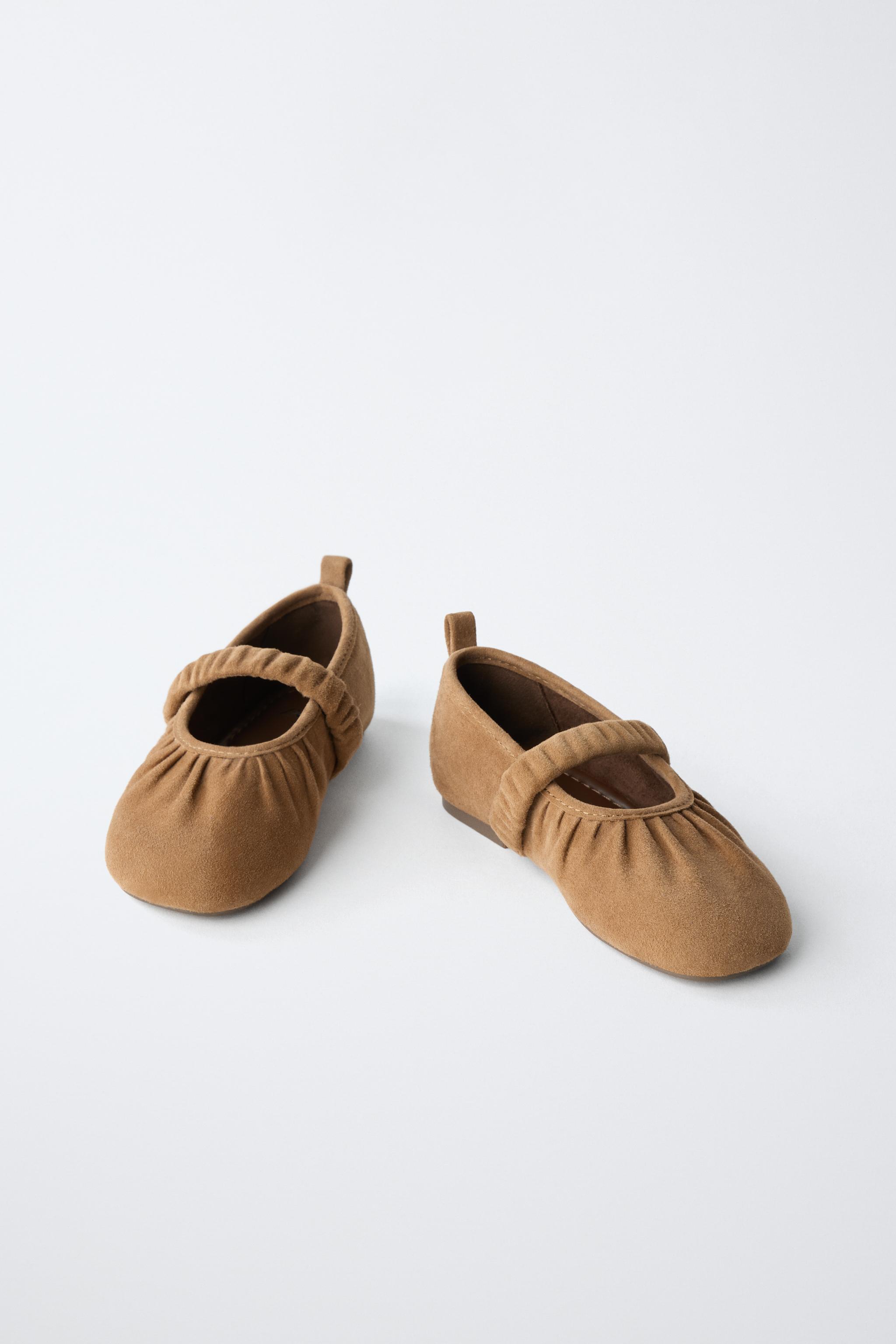 LEATHER RUCHED BALLET FLATS