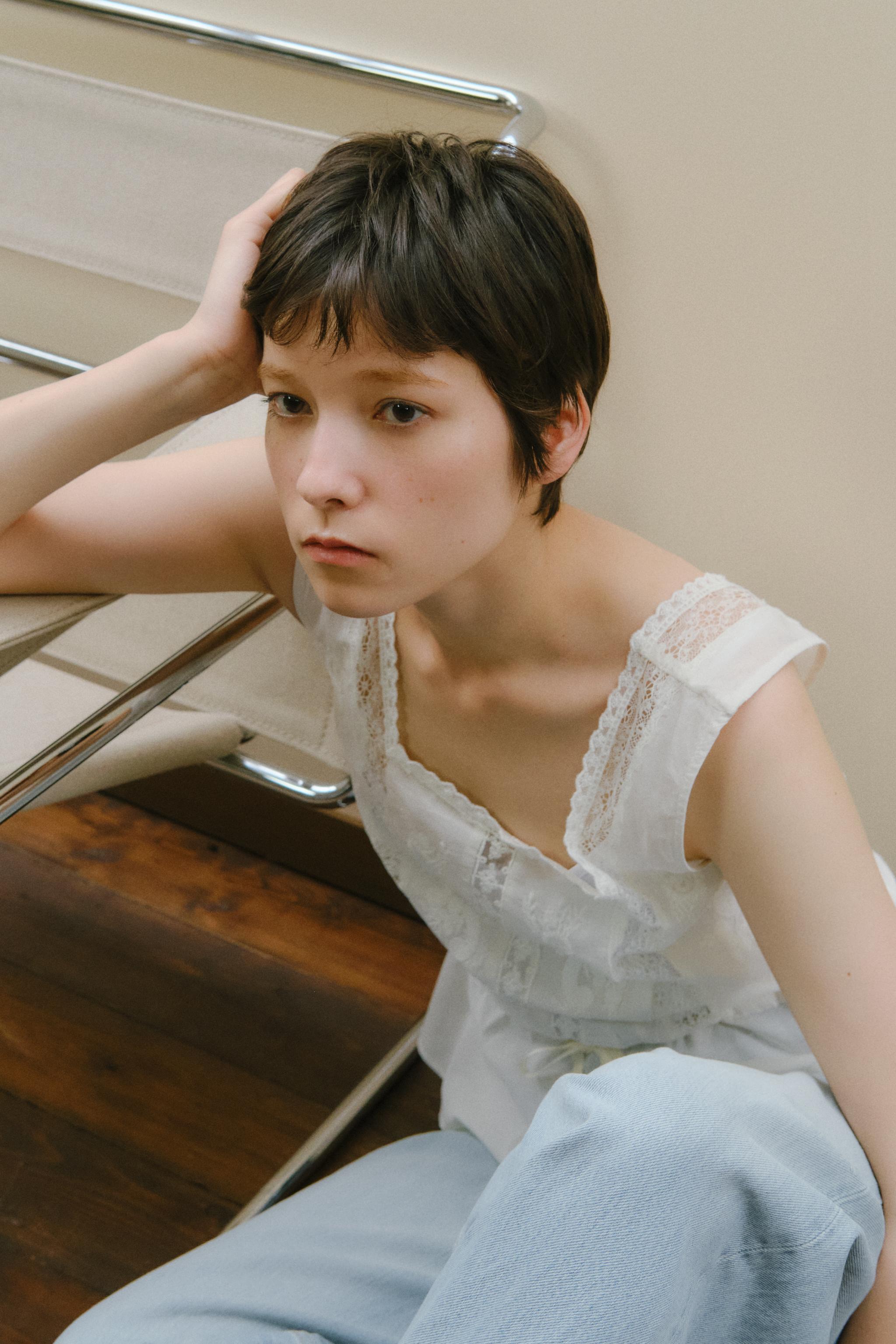 ZW COLLECTION レースキャミソールトップス - エクリュ | ZARA
