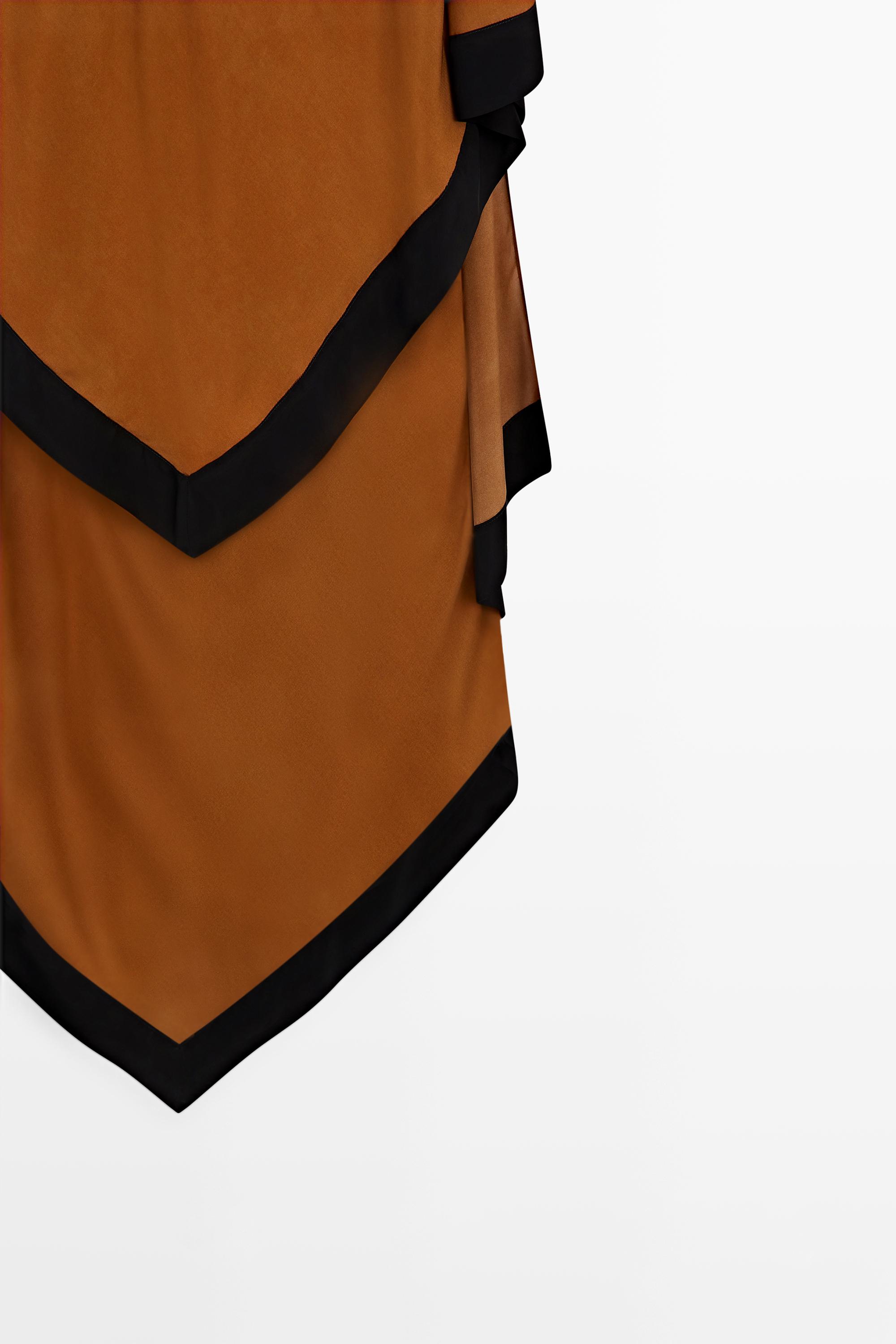 Midi dress with contrast layers