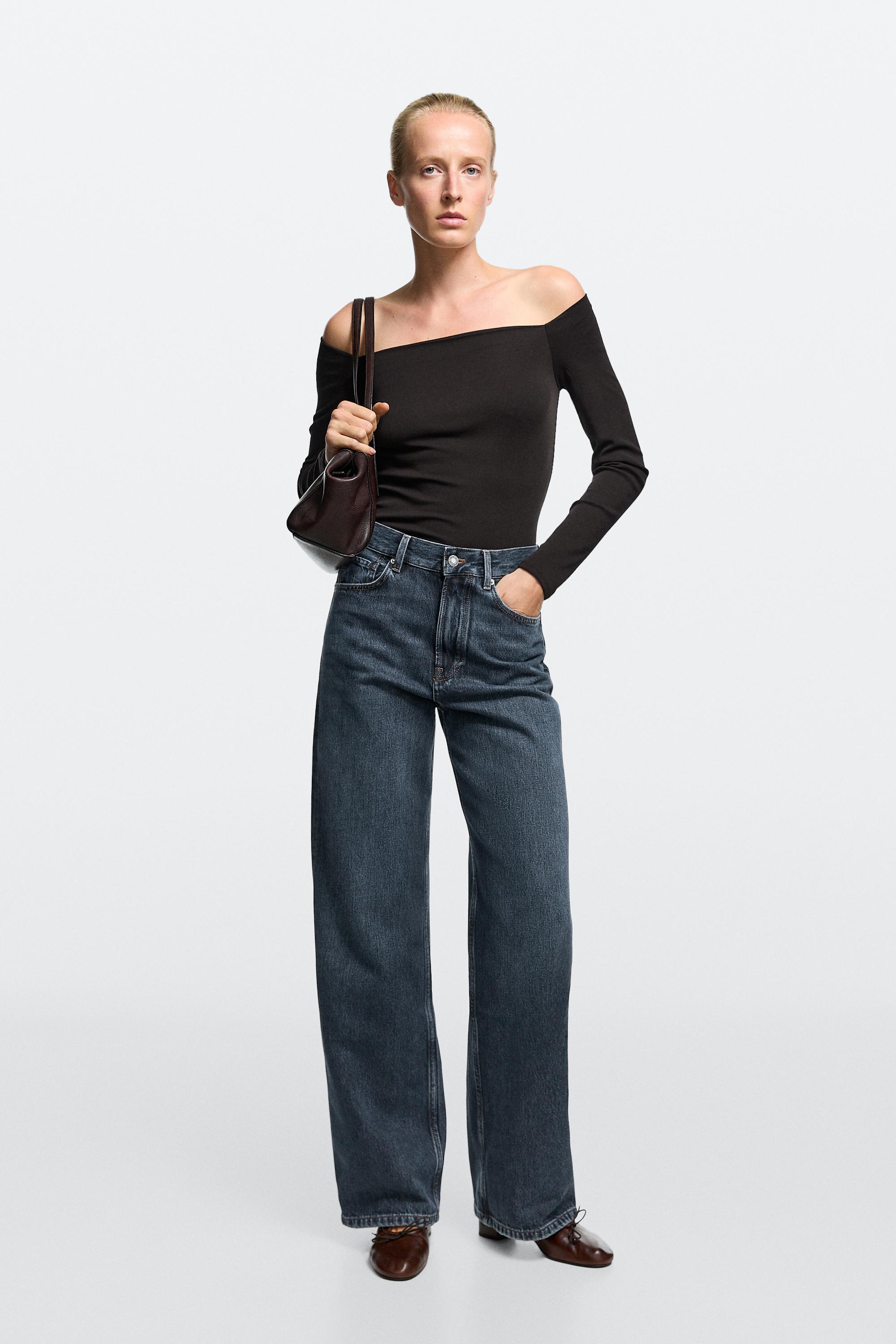 High-waist wide-leg jeans — Mid-blue