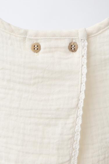 BLOUSE TEXTURÉE EN DENTELLE - Écru de Zara - Image 3