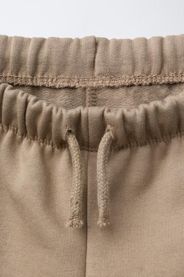 PANTALON MOLLETON À POCHES IMPRIMÉ - Marron clair de Zara - Image 3