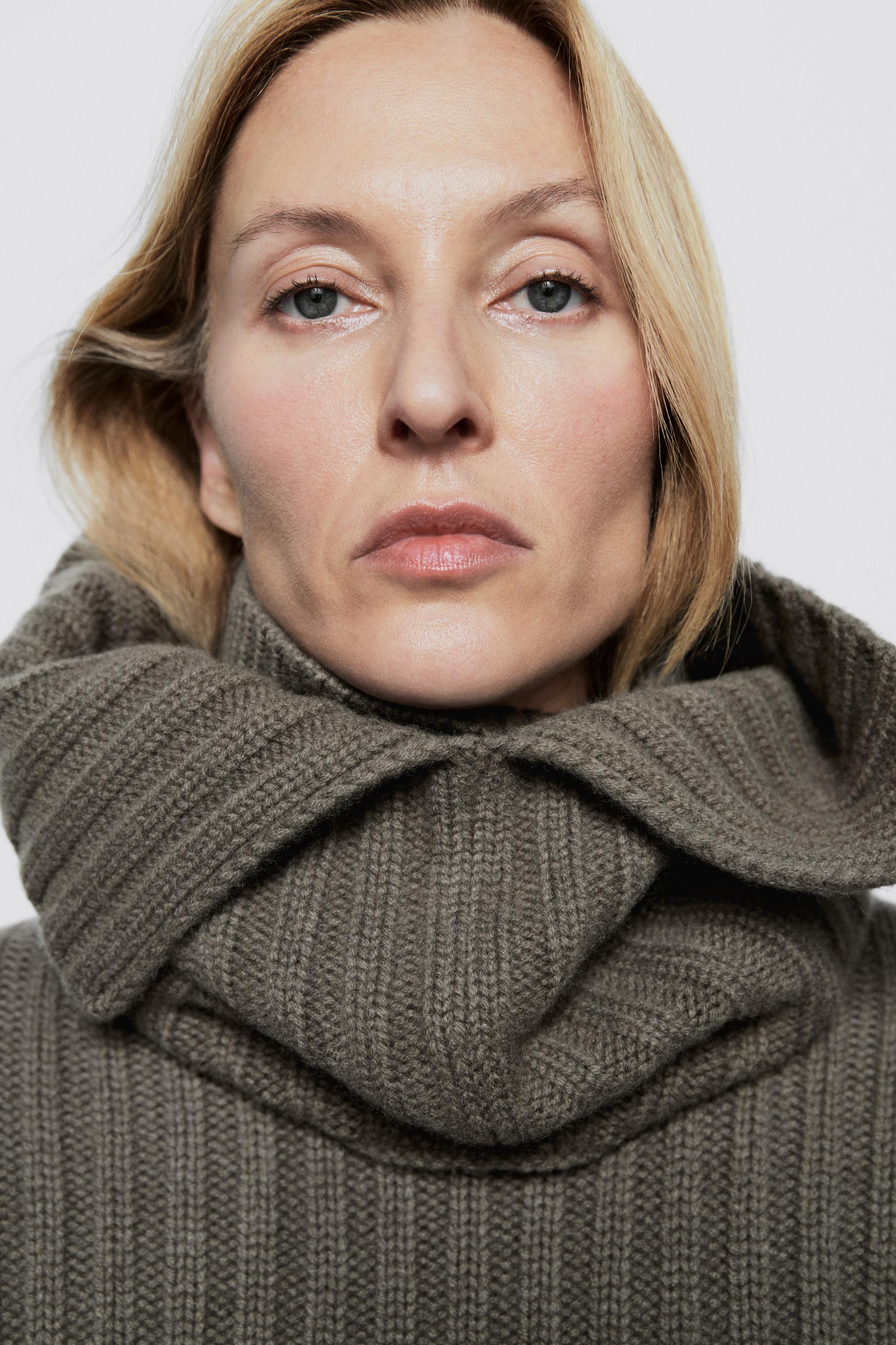 Wool-cashmere knit infinity scarf - LIMITED EDITION