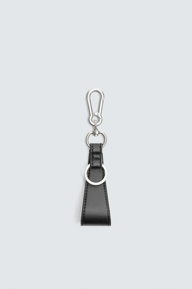 LLAVERO LISO - Negro de Zara