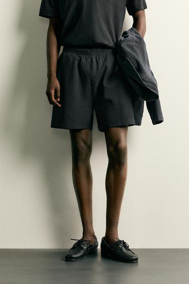 COMFORT SEERSUCKER REGULAR FIT BERMUDA SHORTS - Anthracite grey by Zara