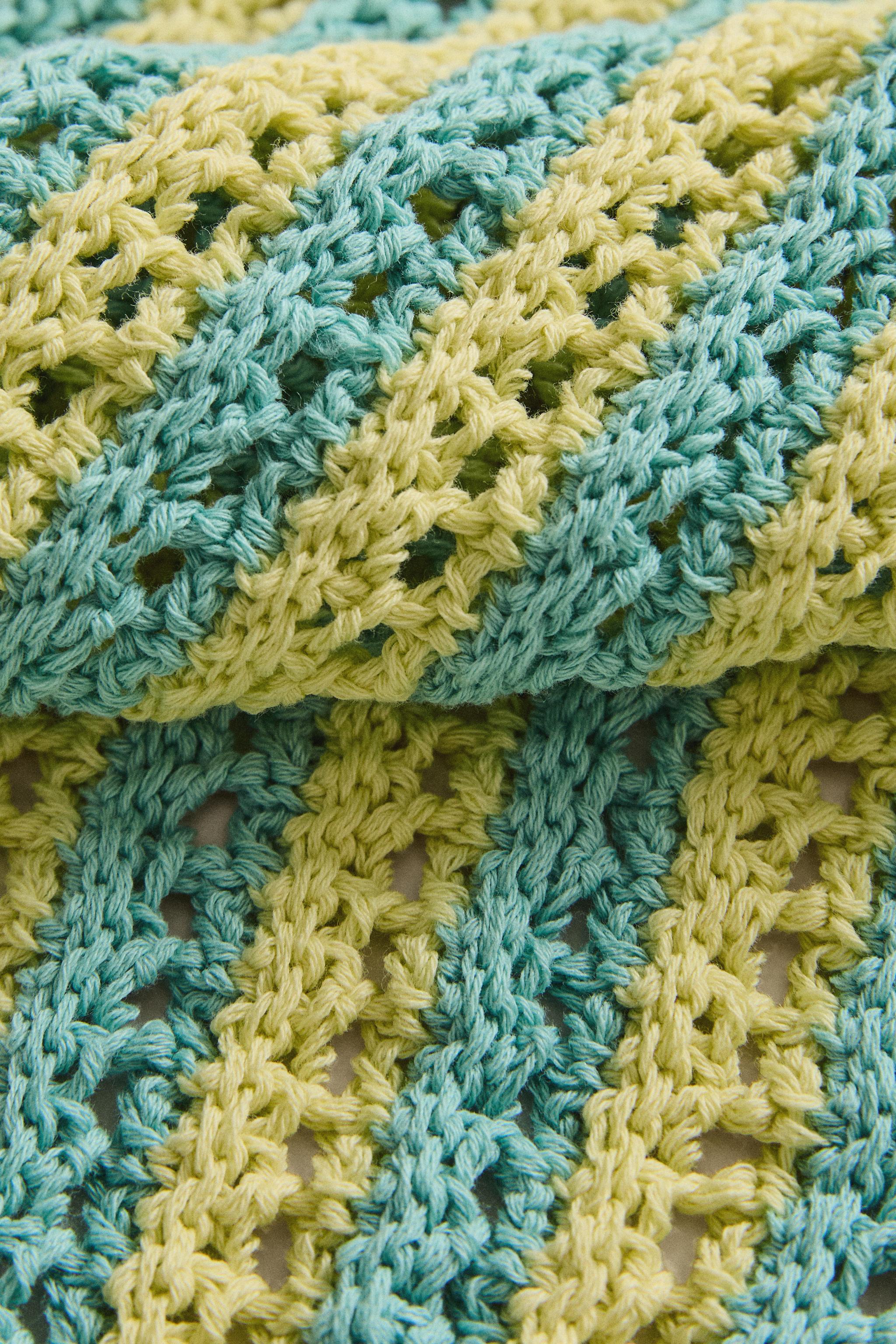 KIDS' CROCHET BEACH BANDANA