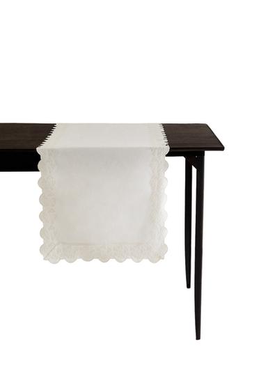 EMBROIDERED BLONDE LACE TABLE RUNNER - White by Zara
