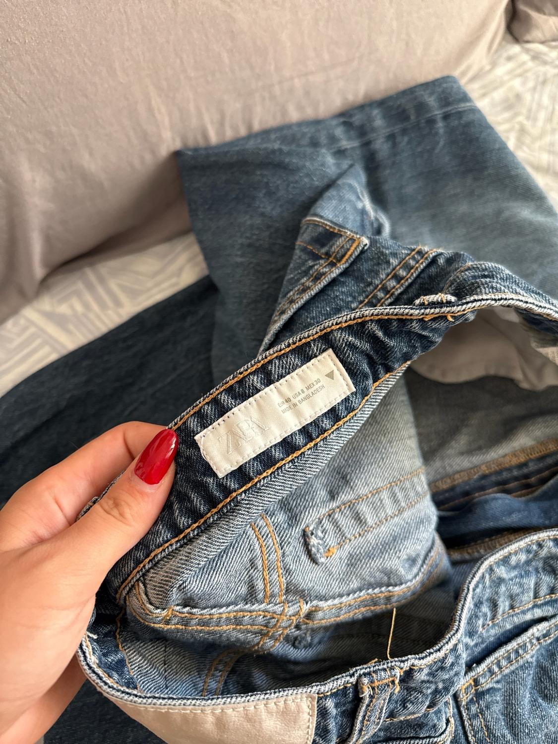 RELAXED OVERSIZE HIGH-WAIST JEANS - Image 3