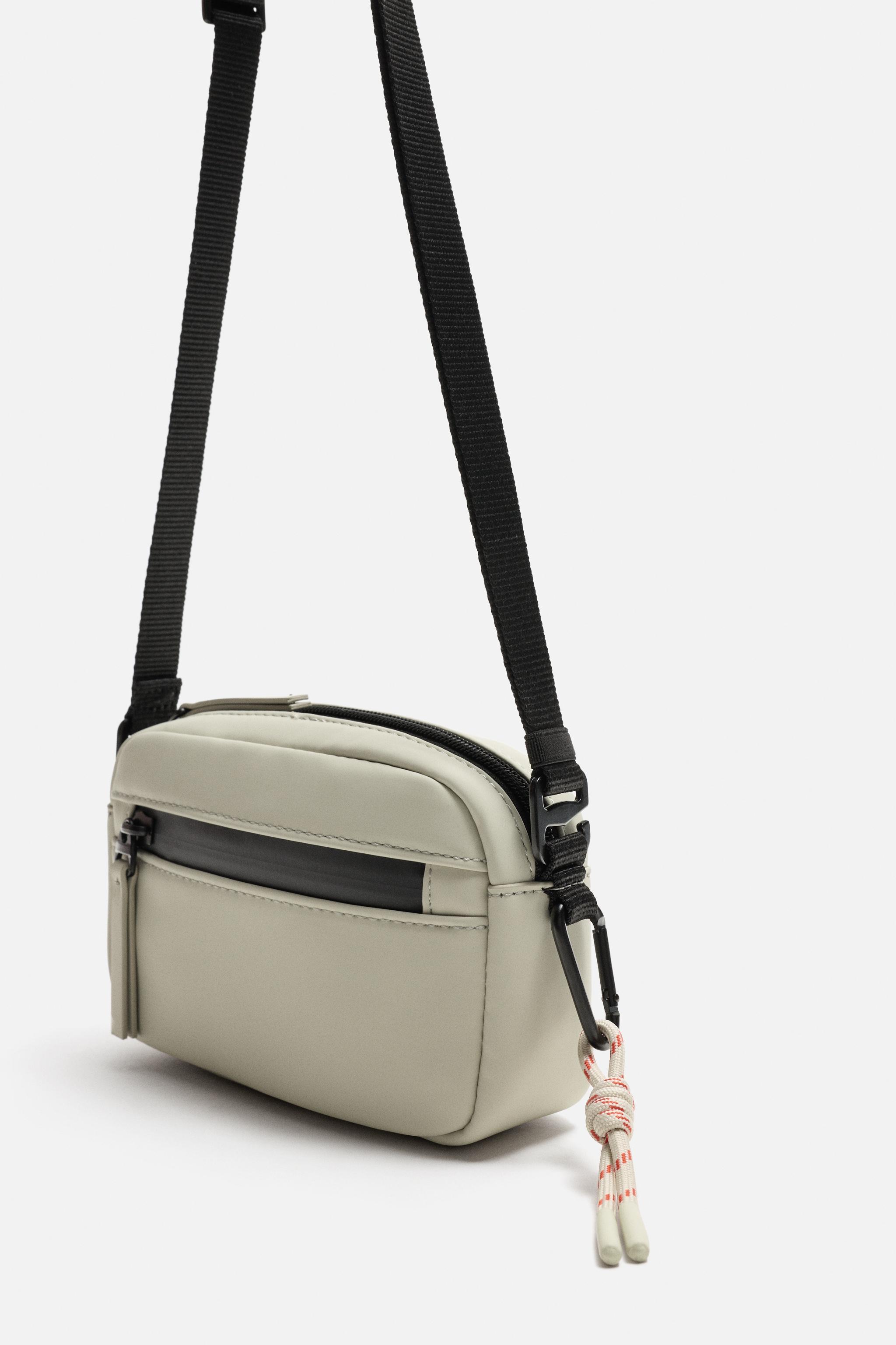 ラバークロスボディバッグ - ブラック | ZARA Japan / 日本