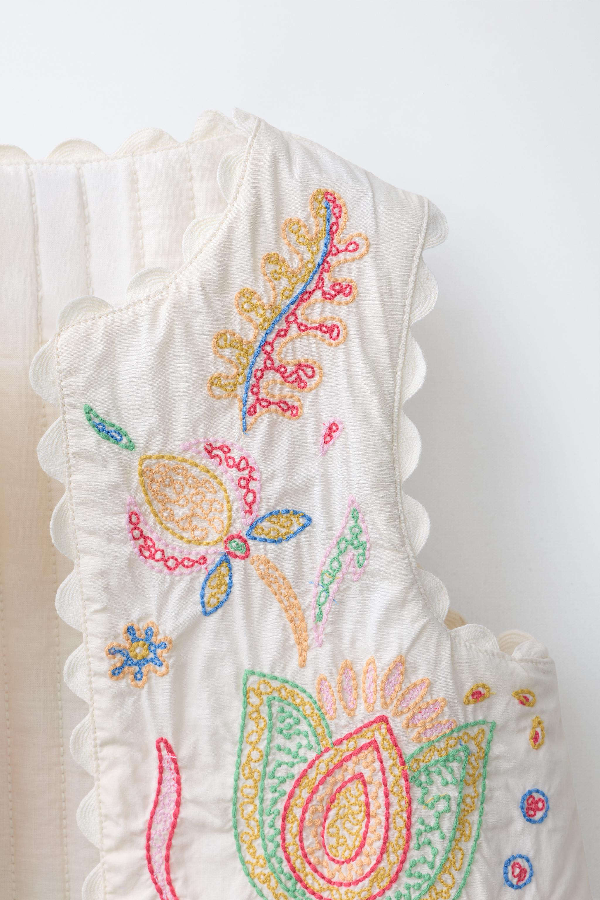 EMBROIDERED NEON FLOWER VEST
