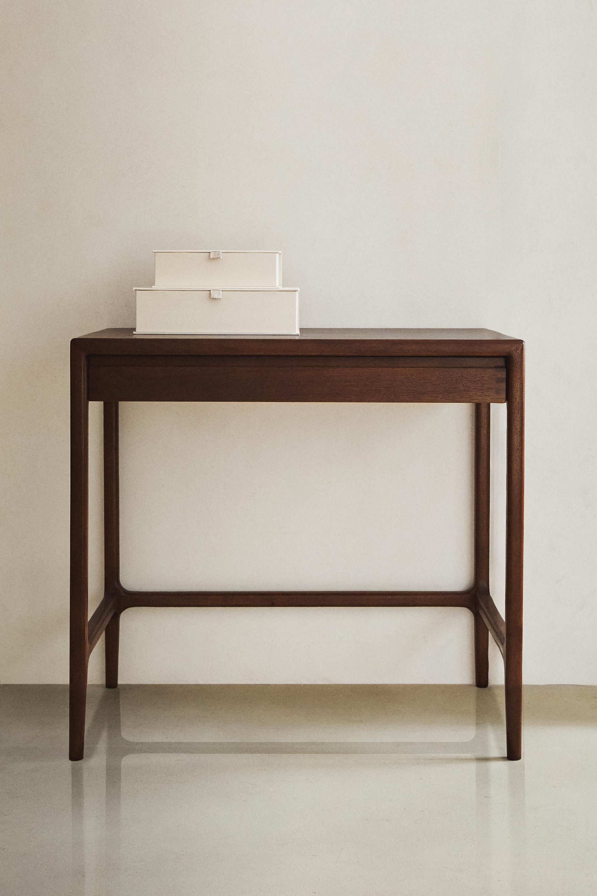 テーブル デスクトップ | ZARA 日本