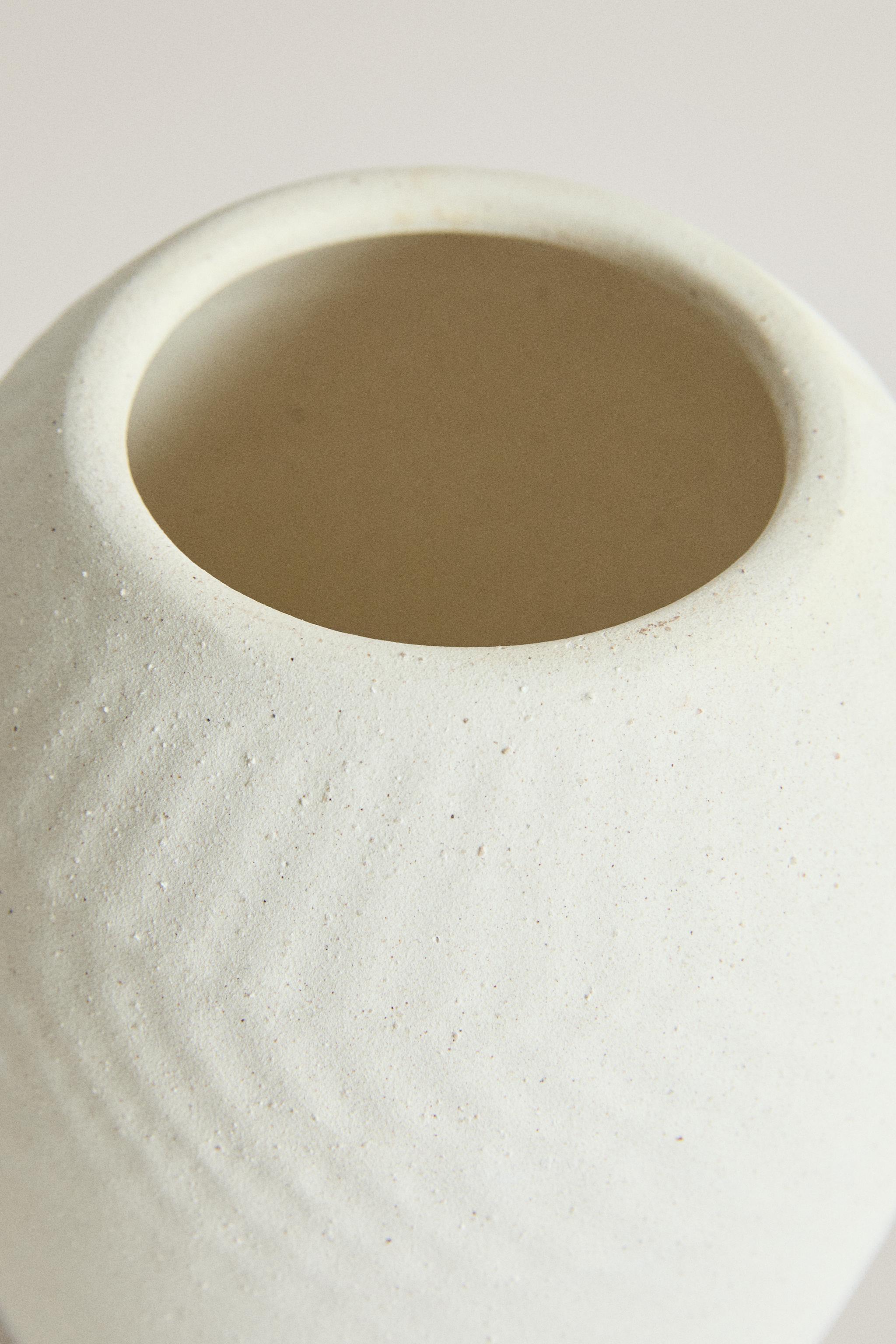 TEXTURED CERAMIC VASE