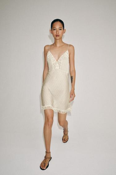 ROBE COURTE BRODERIES ZW COLLECTION - Écru moyen de Zara - Image 3