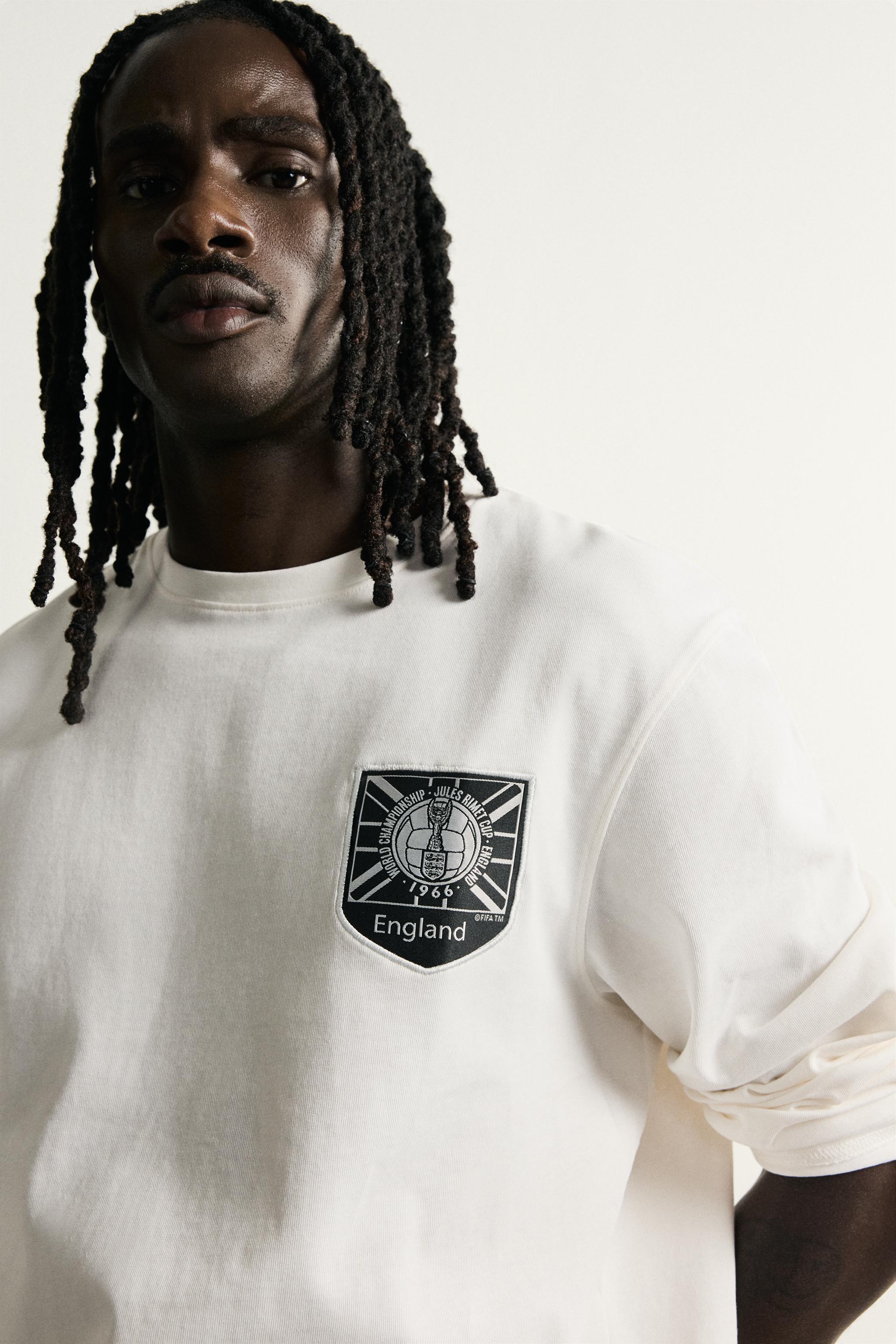 Zara İNGİLTERE 66 FIFA DÜNYA KUPASI™ FIFA CLASSICS YAMALI T-SHIRT görsel 5
