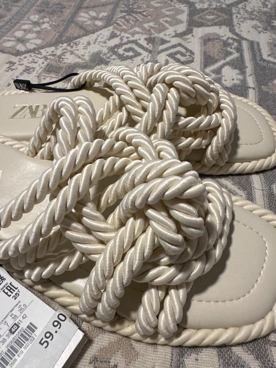 FLAT SANDAL - Image 3