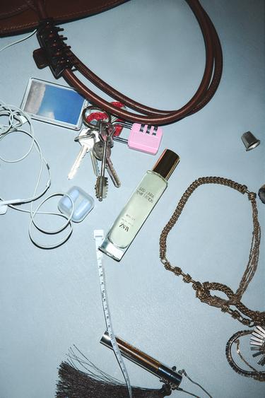 RED ZARA TEMPTATION WINTER 30ML (1.01 FL. OZ.) -  fra Zara - Billede 0