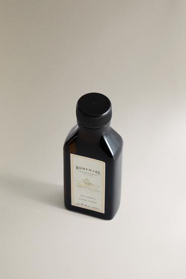 (100 ML) PATCHOULI, YLANG-YLANG BODY OIL - White / Pink by Zara - Image 1