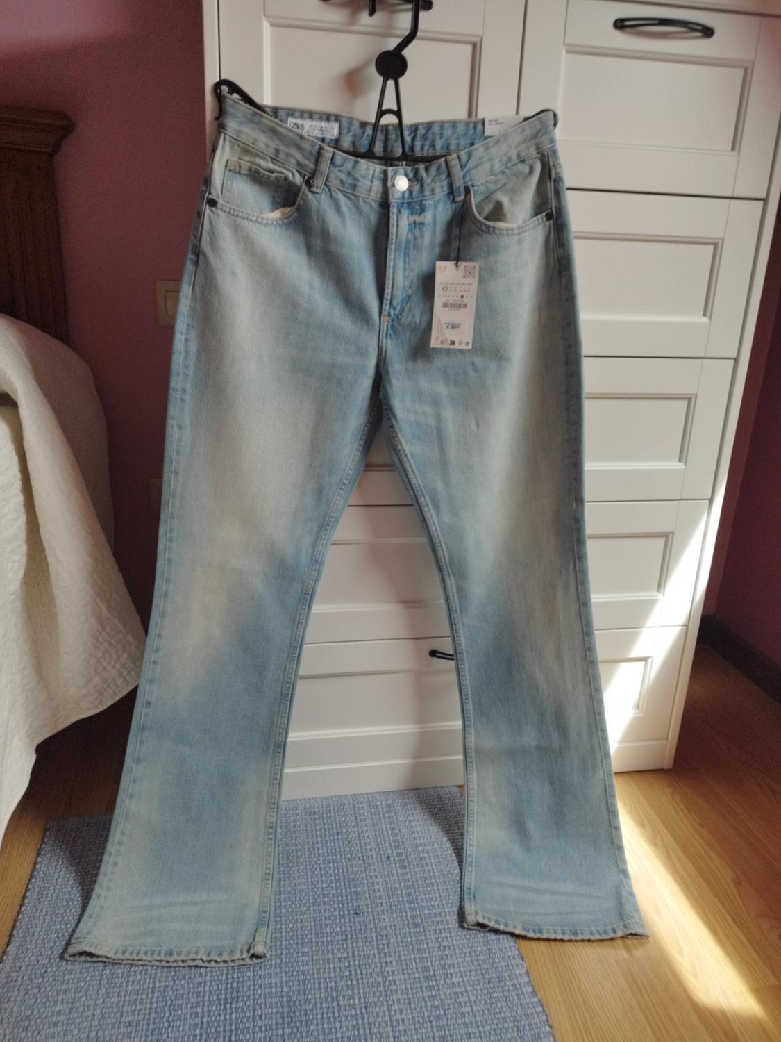 TRF BOOTCUT MID-RISE JEANS - Image 3