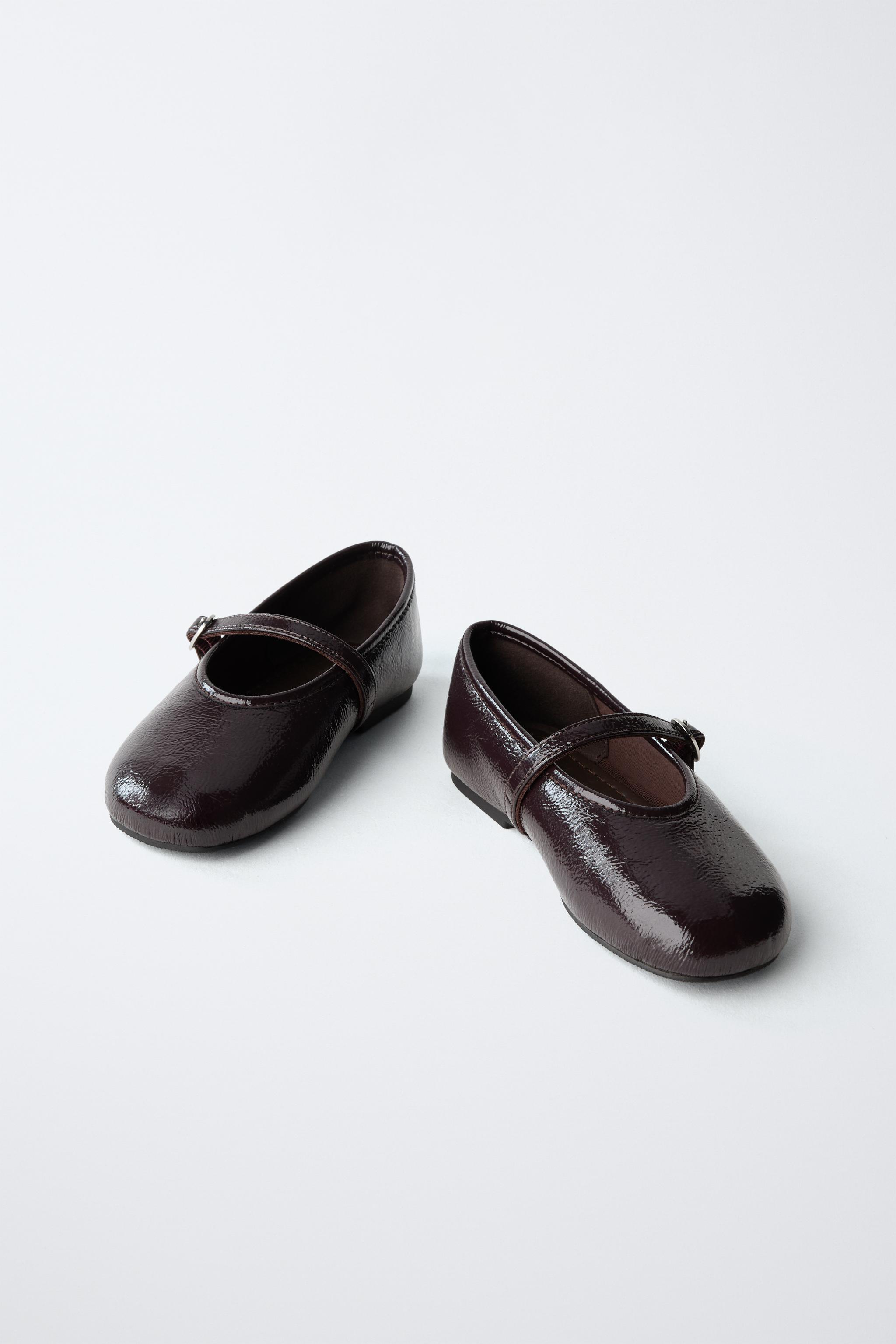 バックル付きバレエシューズ - ブラウン | ZARA Japan / 日本