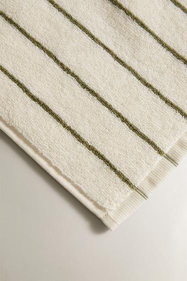 SERVIETTE DE BAIN RAYURE COULEUR - vert kaki-moyen de Zara