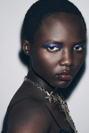 METAL MOON AND STAR NECKLACE - Aged gold by Zara