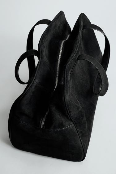 レザーMトラベルバッグブラックZaraのレザーMトラベルバッグ - ブラック 