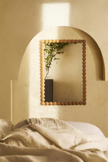 RECTANGULAR WALL MIRROR WITH WOODEN FRAME - Brown by Zara