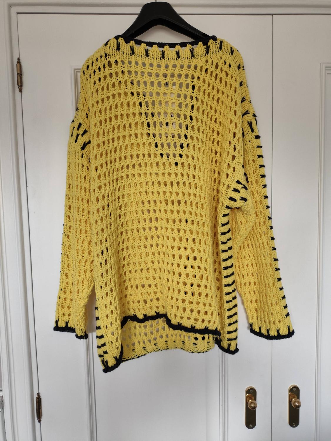 KNIT SWEATER WITH CONTRAST TOPSTITCHING - Image 3