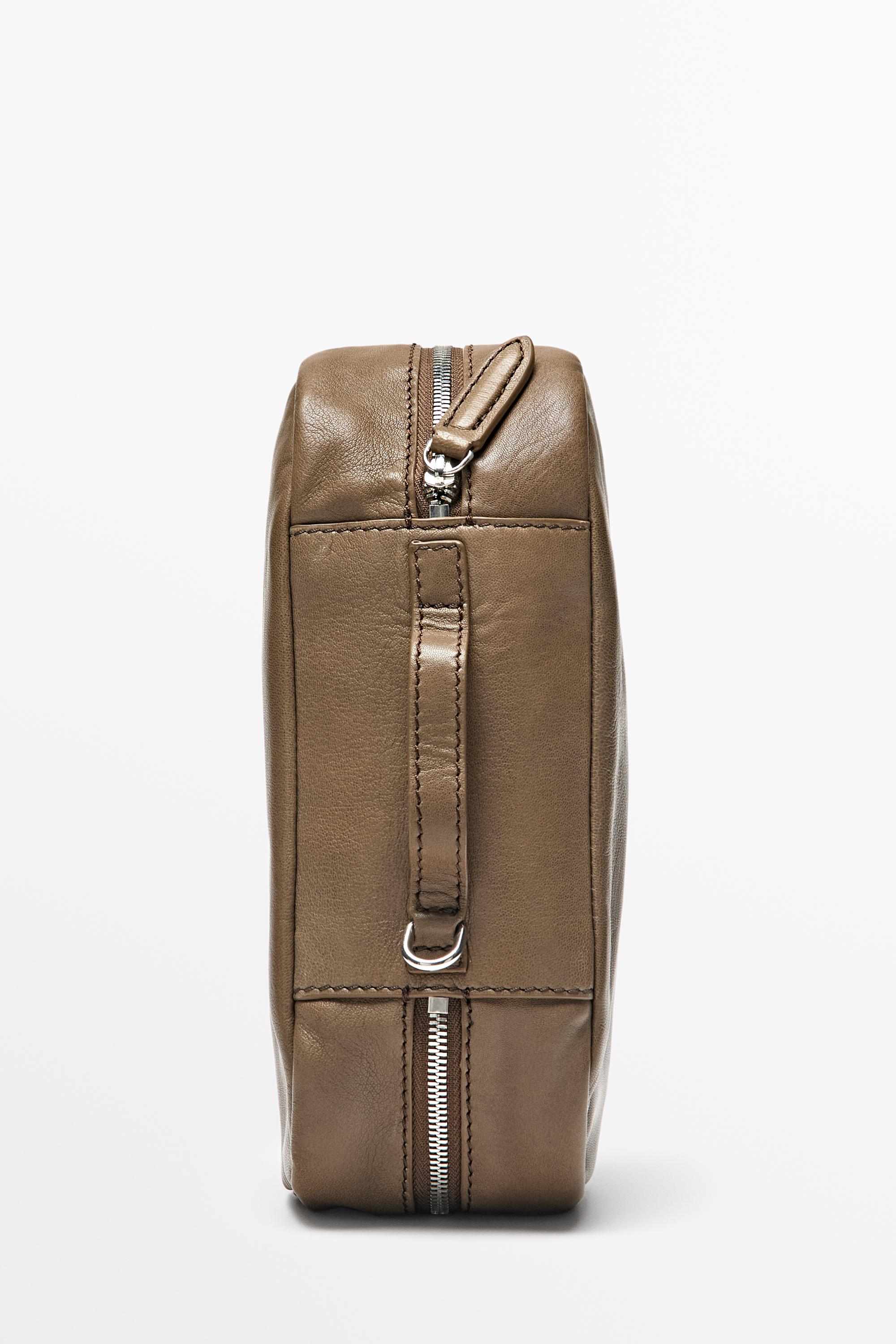 Nappa leather oval toiletry bag