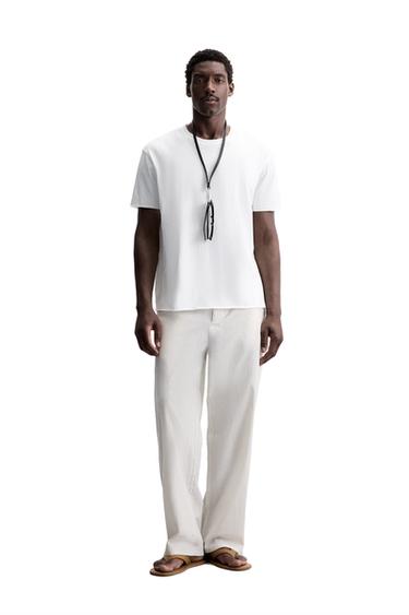 IRREGULAR FINISH T-SHIRT - White by Zara