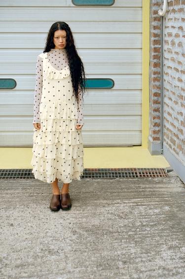 SEMI-SHEER KNIT DOT TOP - Black / White by Zara