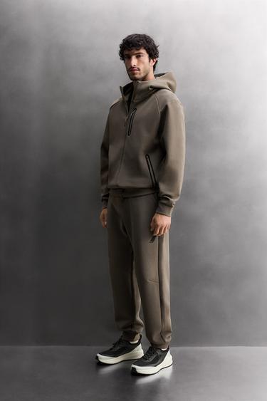 TECHNICAL HOODIE WITH ZIP - Sand by Zara