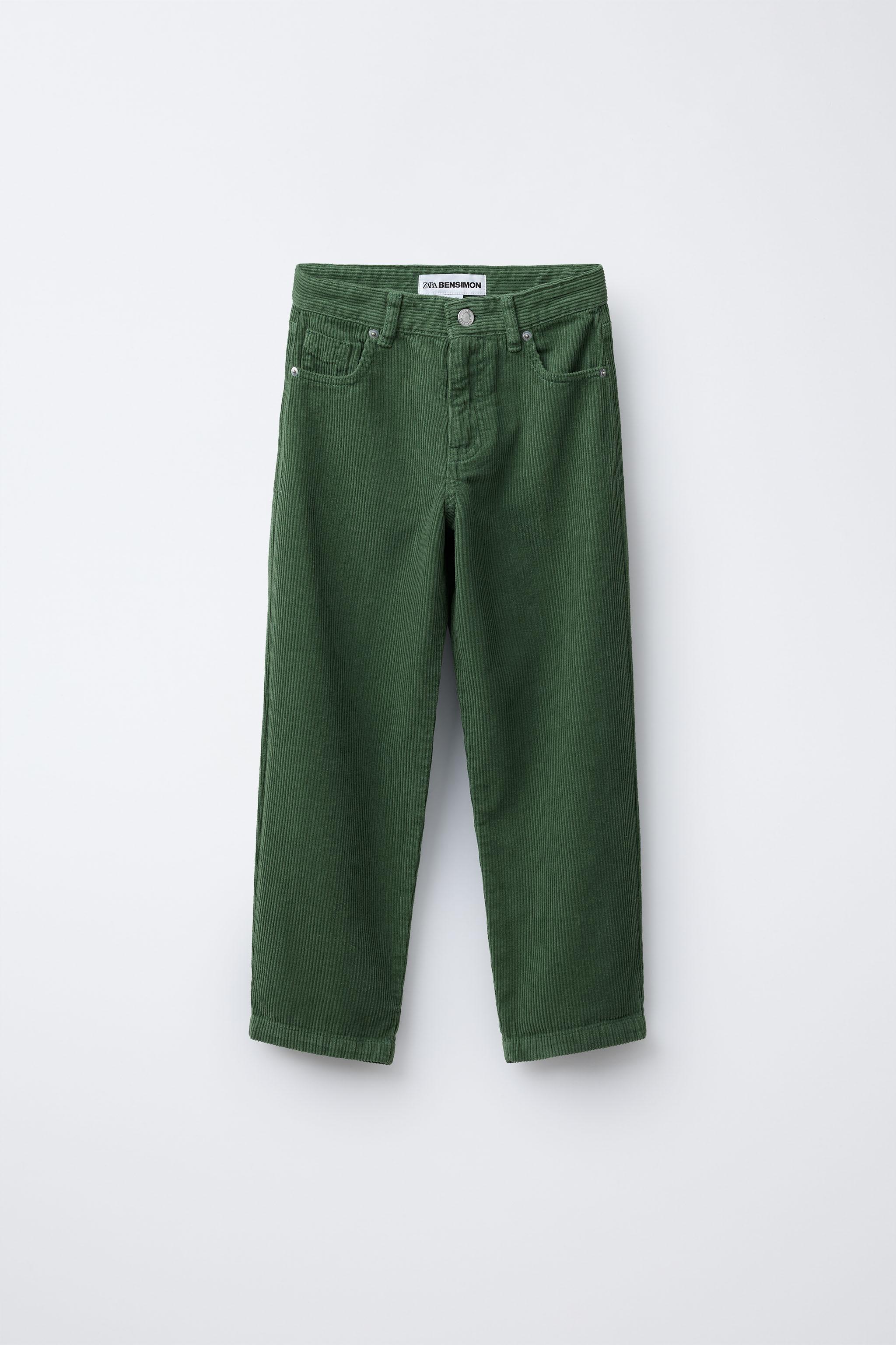 Жоғары ажыратымдылықтағы порно Жетілген лесбиянкалық порнографияны қараңыз