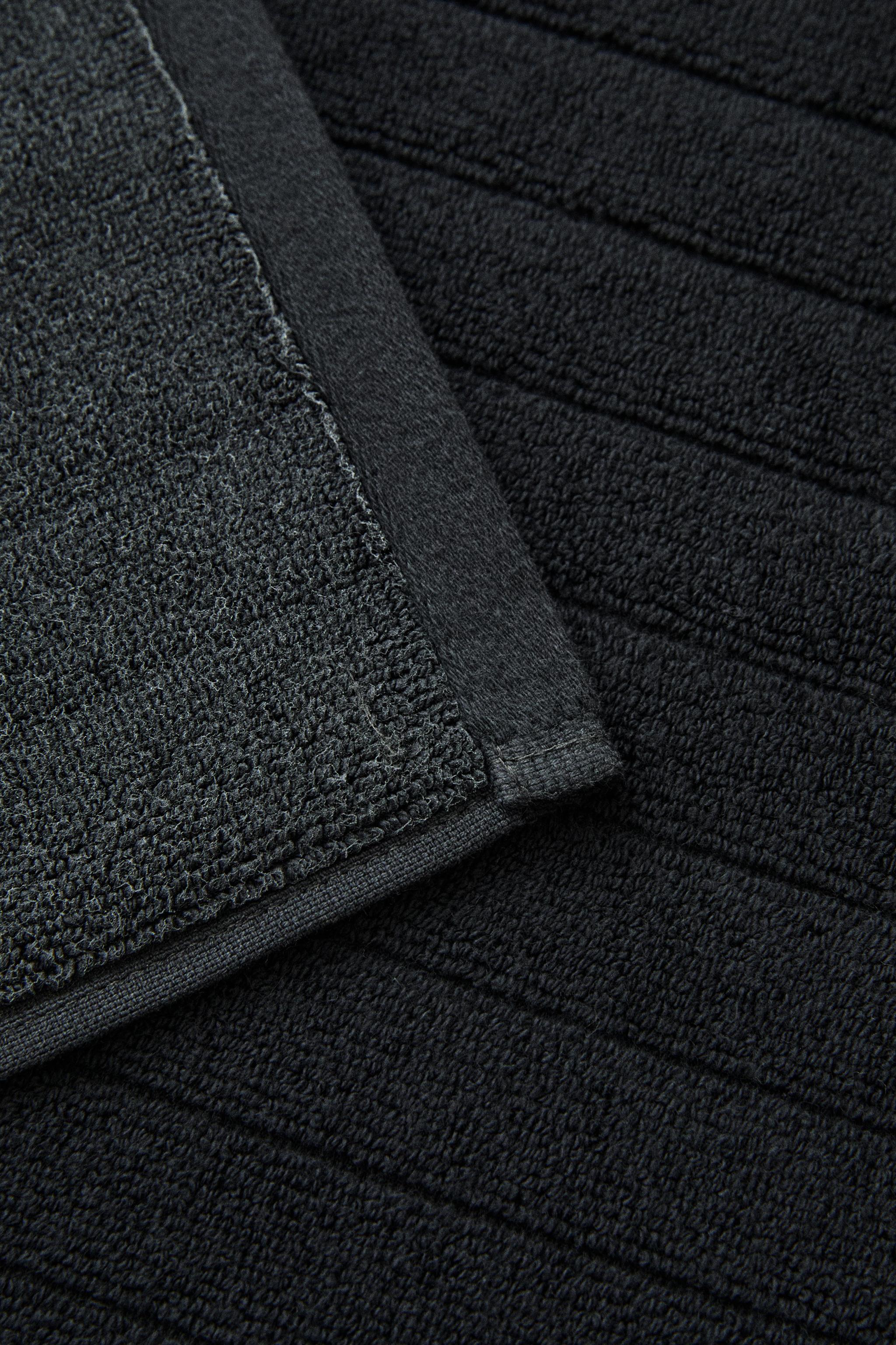 RICE STITCH BATH MAT