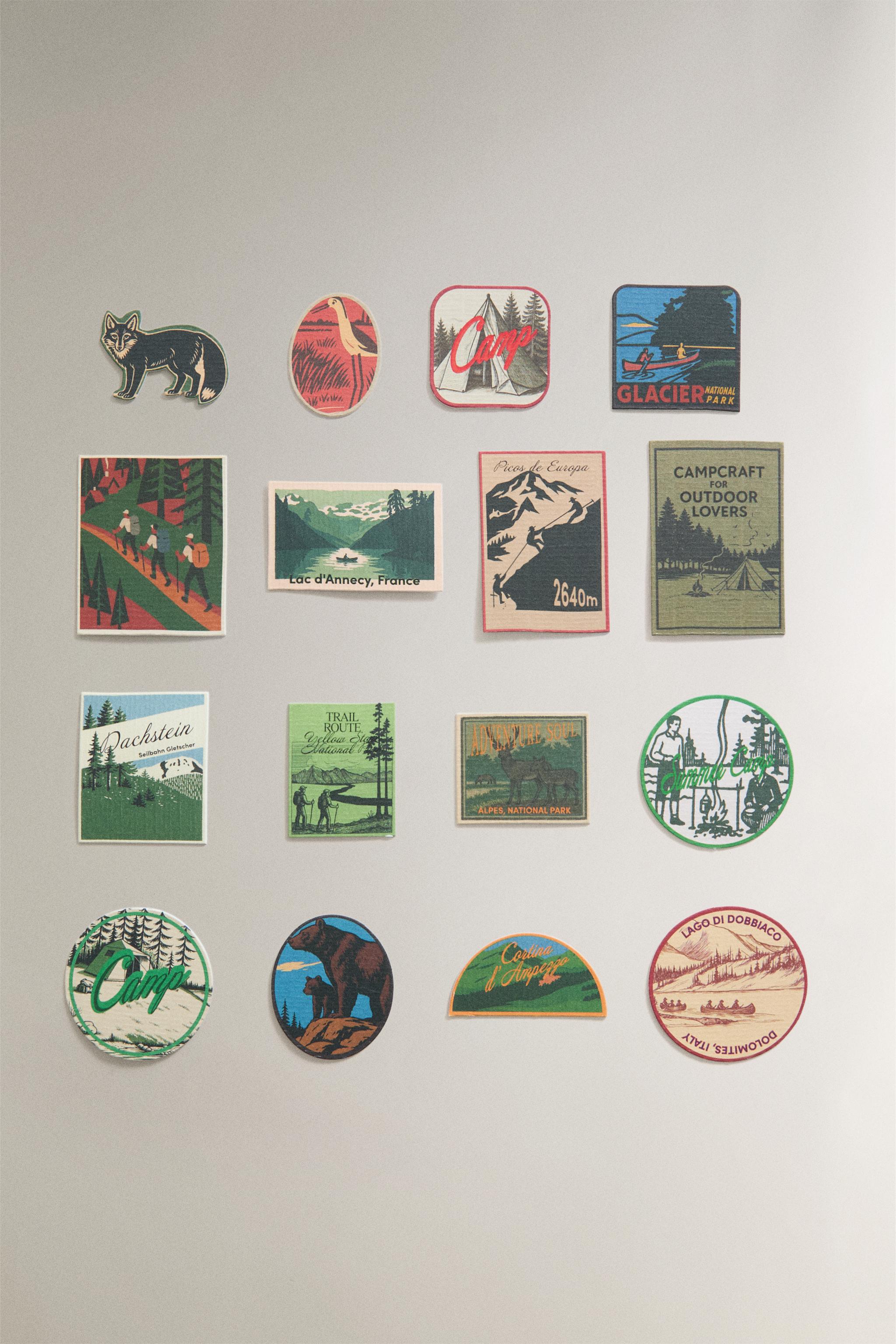 CAMPING BOX AND 32 STICKER SET