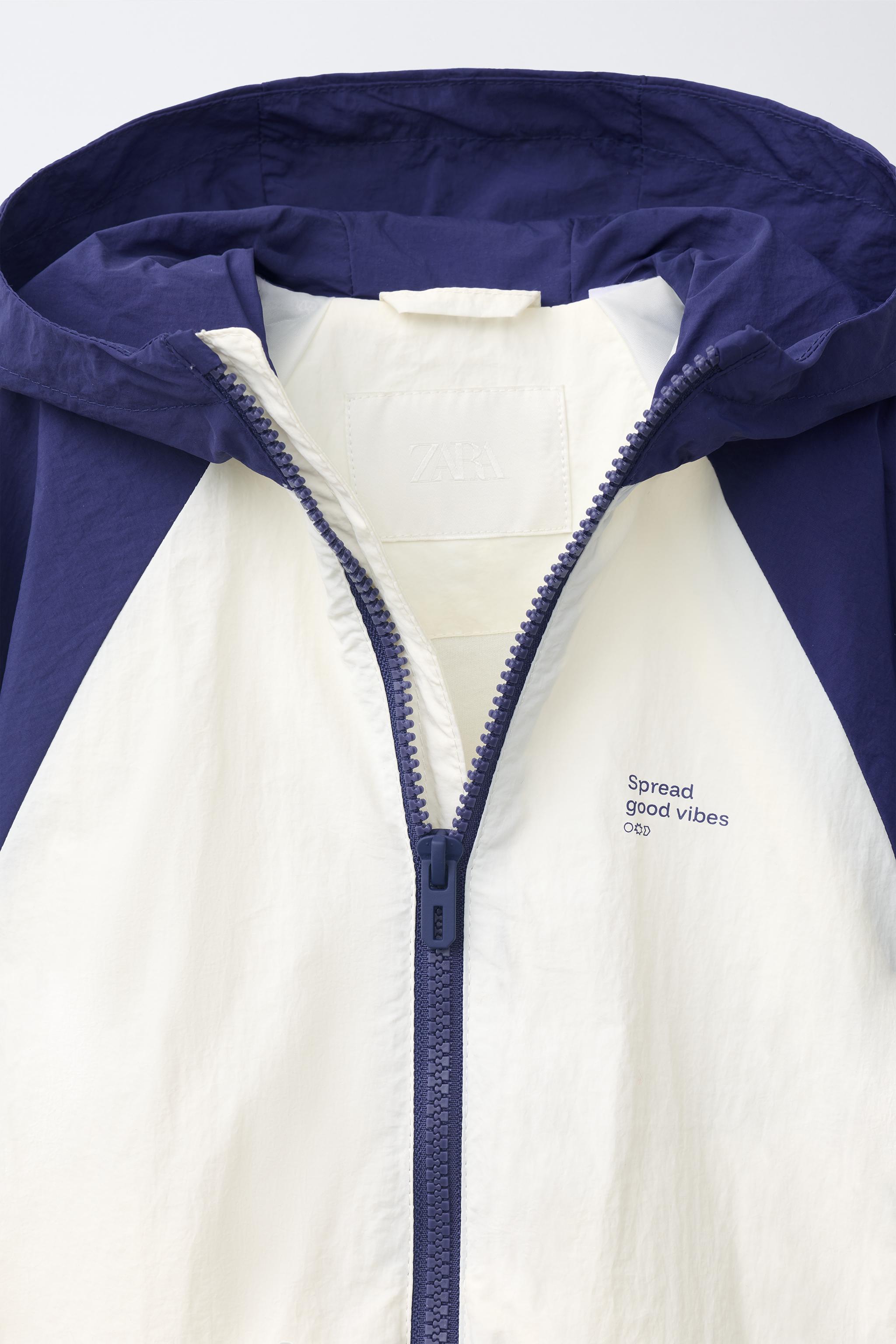 Детские куртки Zara LIGHTWEIGHT WATER REPELLENT COLORBLOCK RAINCOAT — фото 4