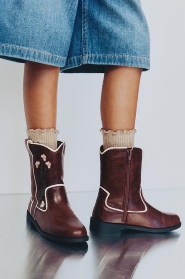 Zara EMBROIDERED ANKLE BOOTS - Maroon