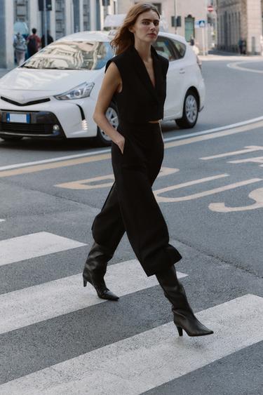 SHORT WAISTCOAT WITH SHOULDER PADS - Black by Zara - Image 4