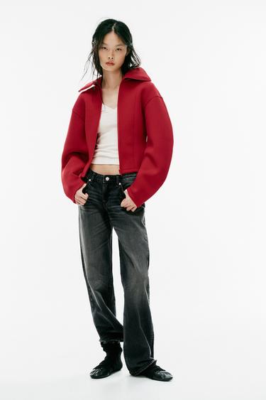 جاكيت تقني بأكمام واسعة - أحمر الخاص بـ Zara