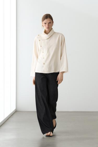 Zara Flowing shirt with asymmetric buttons - Beige