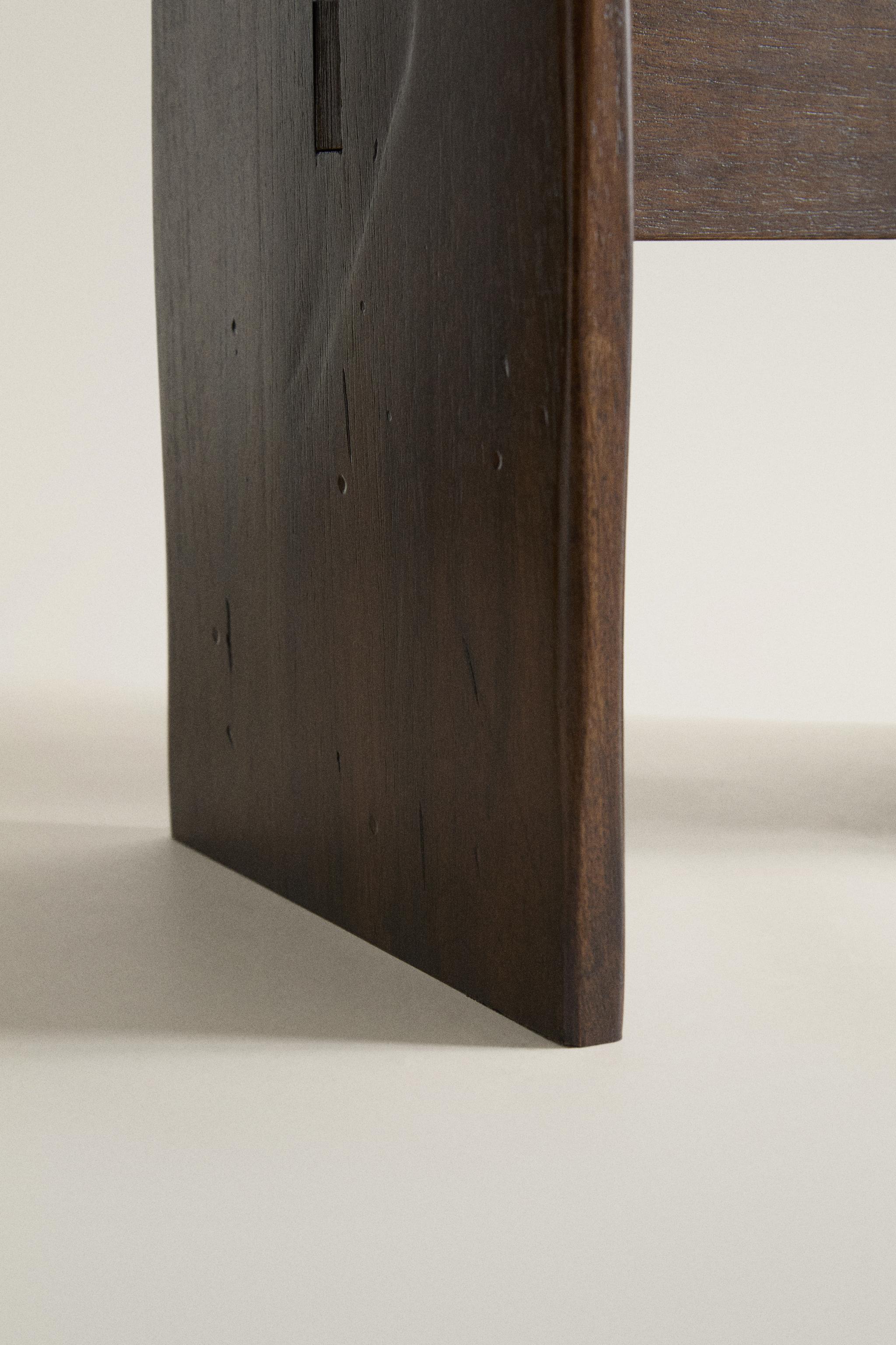 TABLE D’APPOINT EN BOIS DE MANGUIER
