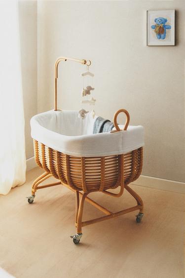 RATTAN MINI COT - mink brown by Zara