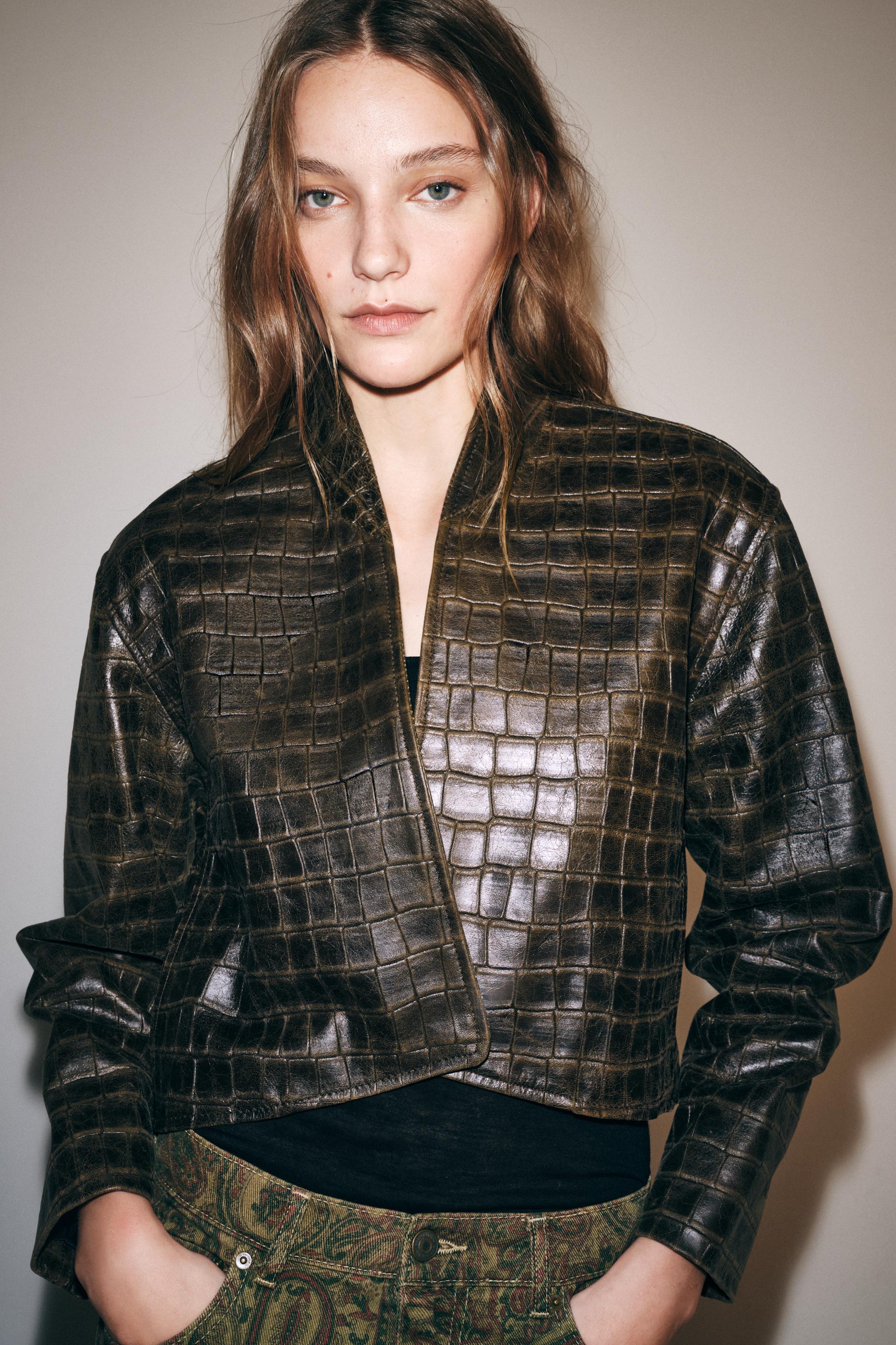 ZW COLLECTION 100% LEATHER DISTRESSED CROPPED JACKET